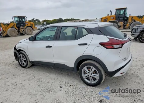 2021 Nissan Kicks S z USA, uszkodzony, nr VIN 3N1CP5BV7ML471265